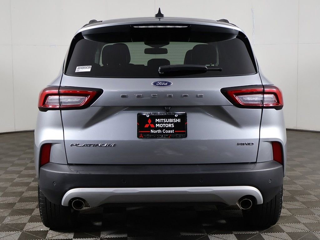Used 2024 Ford Escape Platinum AWD/4WD image 12