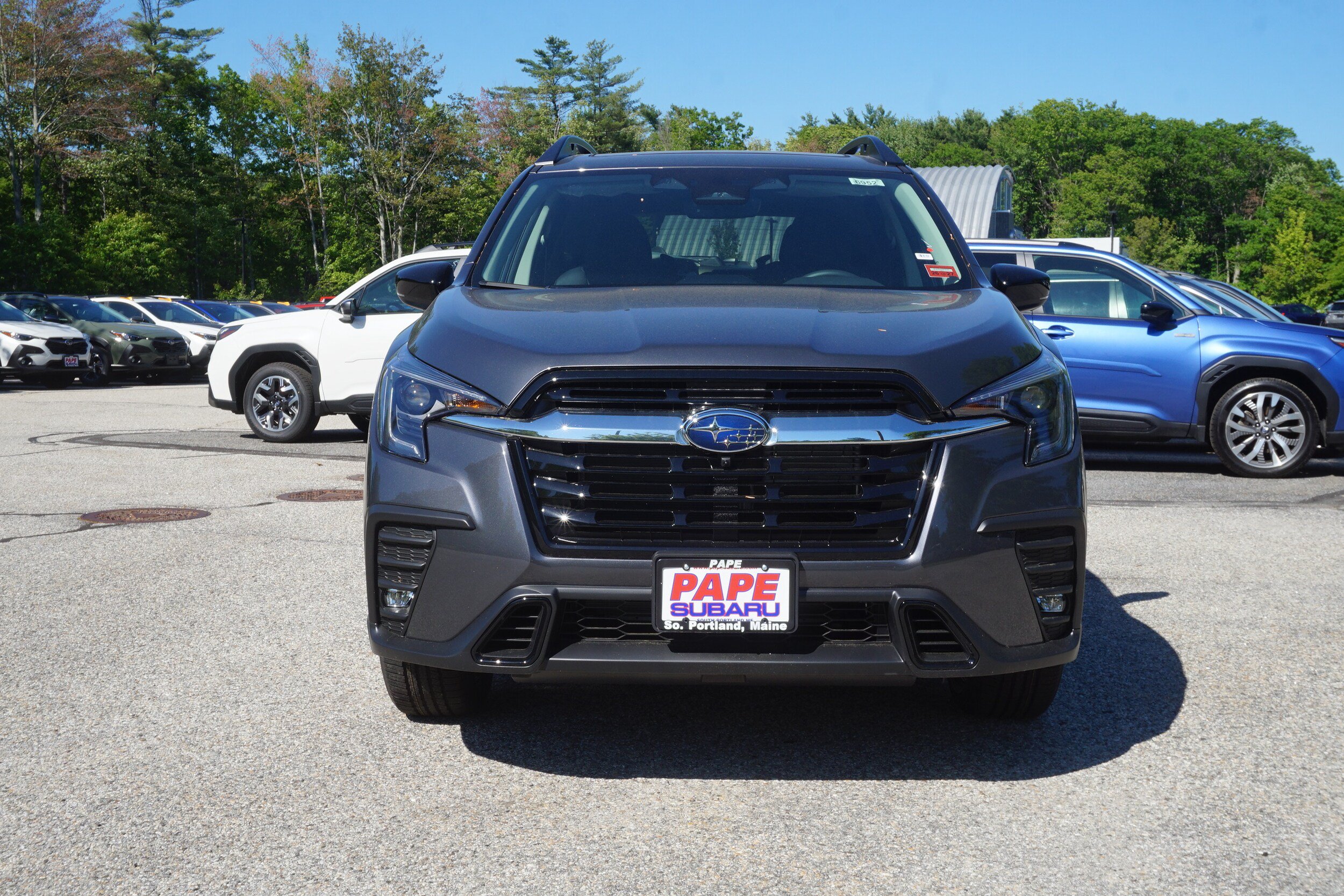 New 2026 Subaru Ascent Limited AWD/4WD image 2