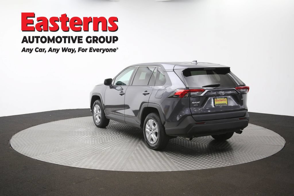 Used 2022 Toyota RAV4 LE AWD/4WD image 62