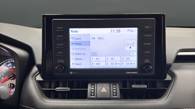Used 2021 Toyota RAV4 XLE Premium AWD/4WD image 15