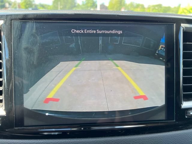 Certified 2023 Chrysler Pacifica Touring-L FWD image 28