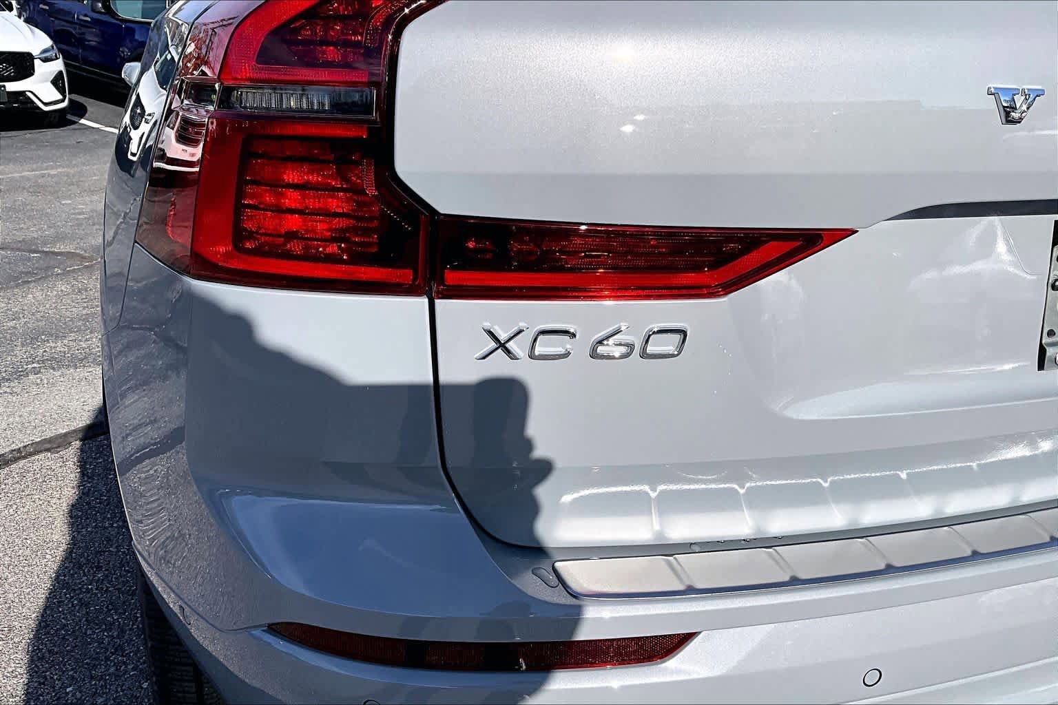 New 2026 Volvo XC60 B5 Ultra w/ Protection Package Premier image 6