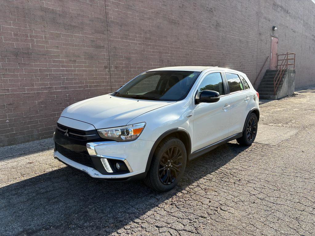 Used 2018 Mitsubishi Outlander Sport LE image 1