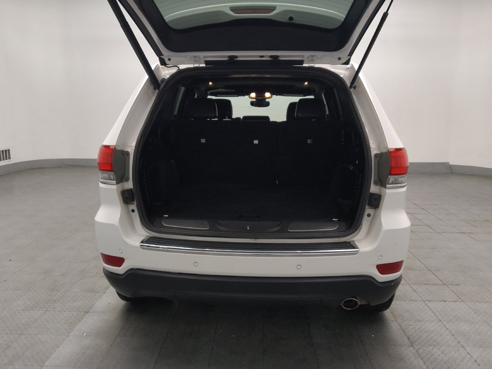 Used 2018 Jeep Grand Cherokee Limited AWD/4WD image 29