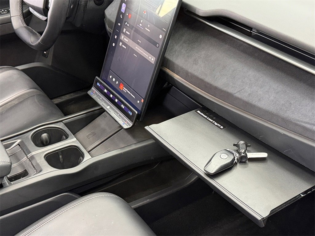 Used 2023 Fisker Ocean One image 27