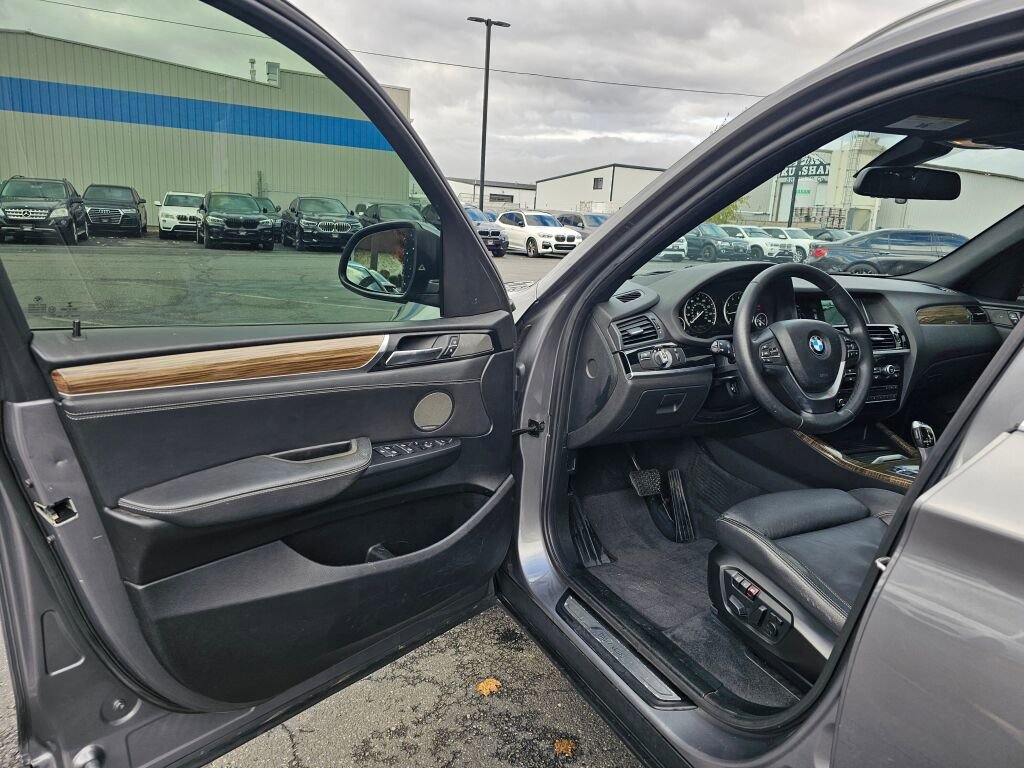 Used 2017 BMW X3 xDrive28i image 20