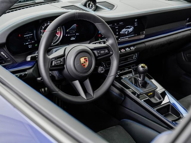 Certified 2024 Porsche 911 GT3 RWD image 7