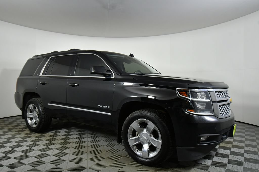 Used 2017 Chevrolet Tahoe LT w/ LT Signature Package AWD/4WD image 9