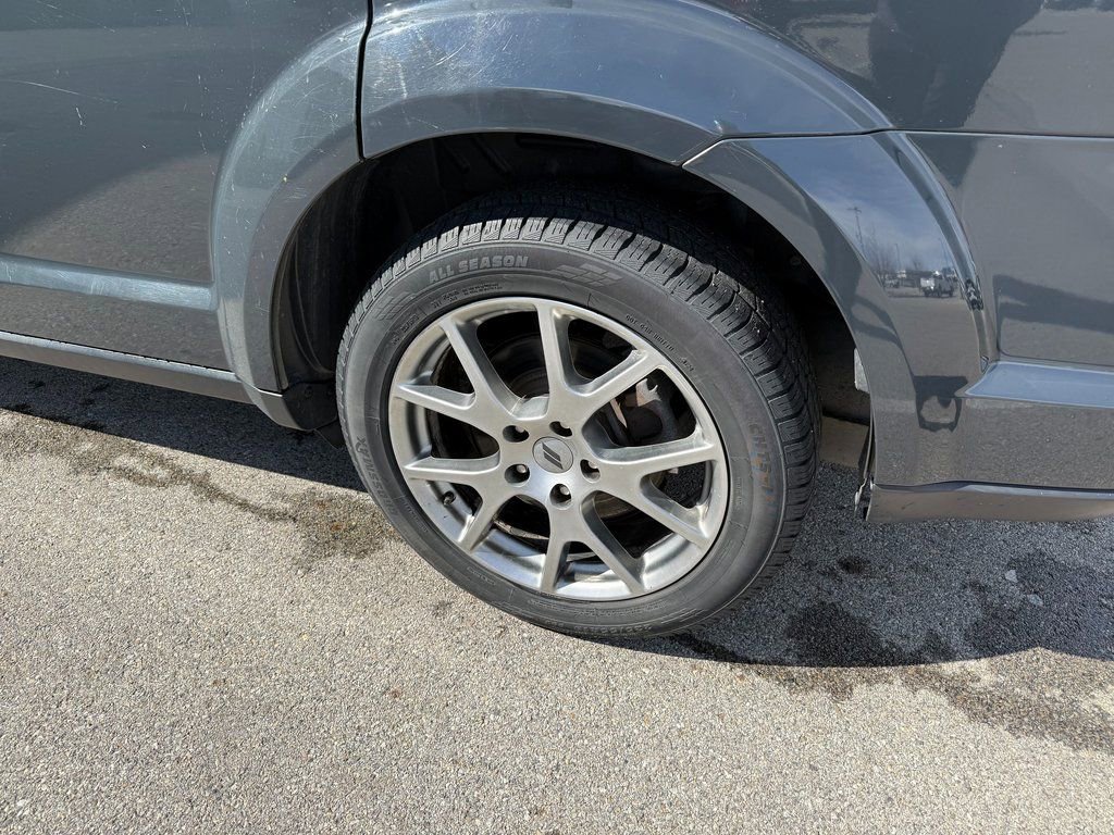 Used 2018 Dodge Journey GT image 9