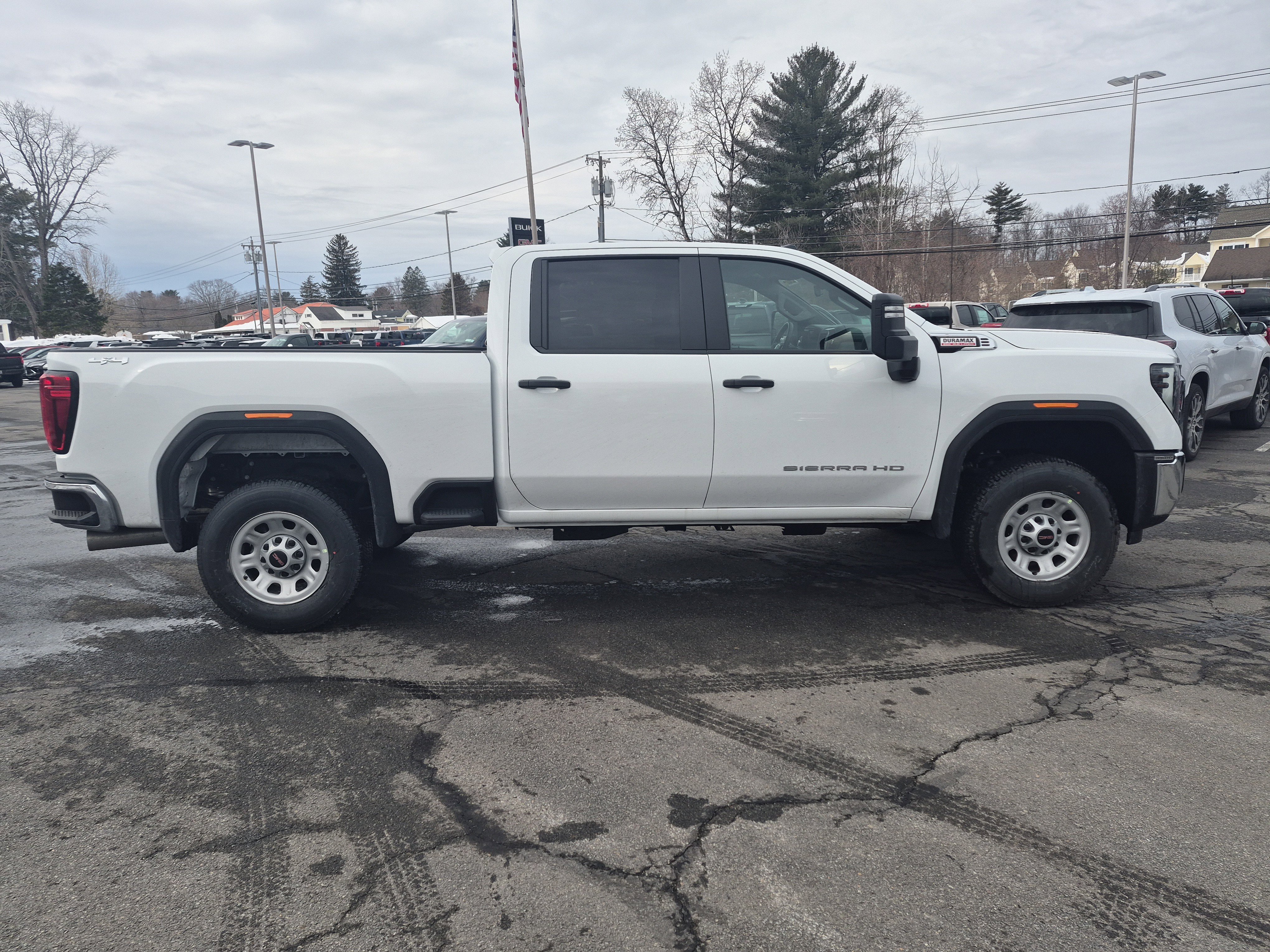 Used 2026 GMC Sierra 3500 Pro image 6