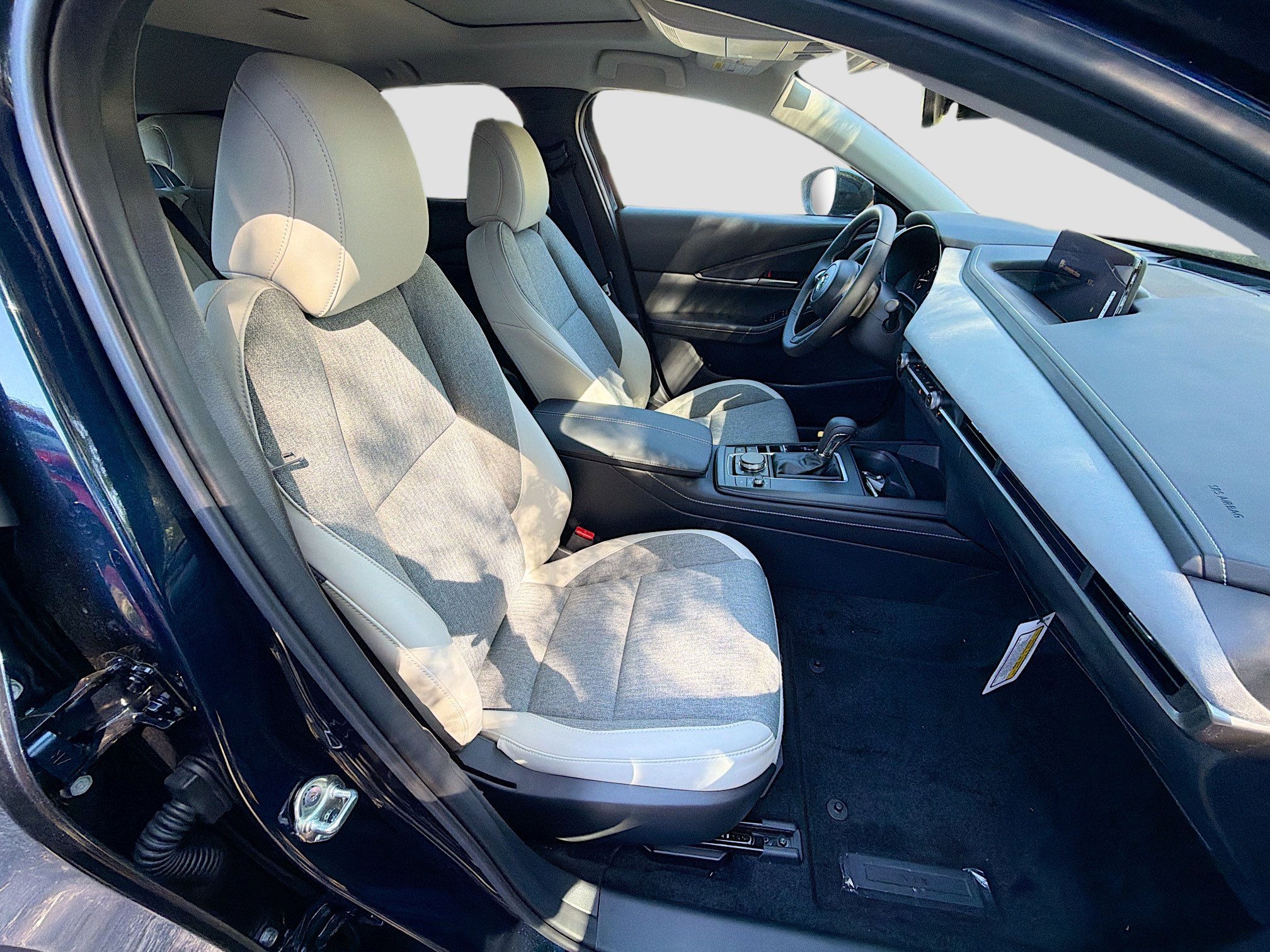 New 2026 MAZDA CX-30 Aire Edition image 15