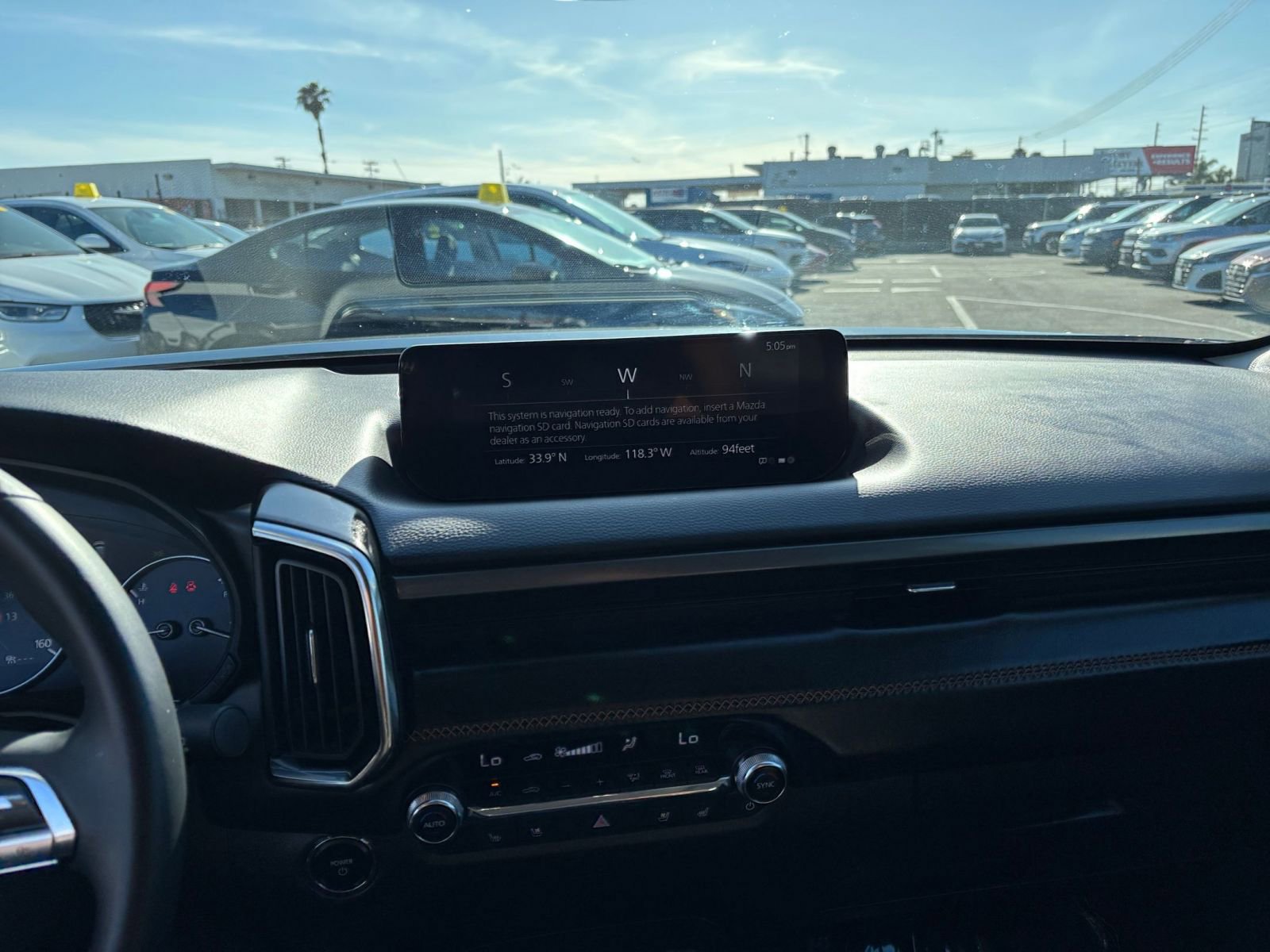 Used 2025 MAZDA CX-50 2.5 Hybrid w/ Premium Plus Pkg image 17