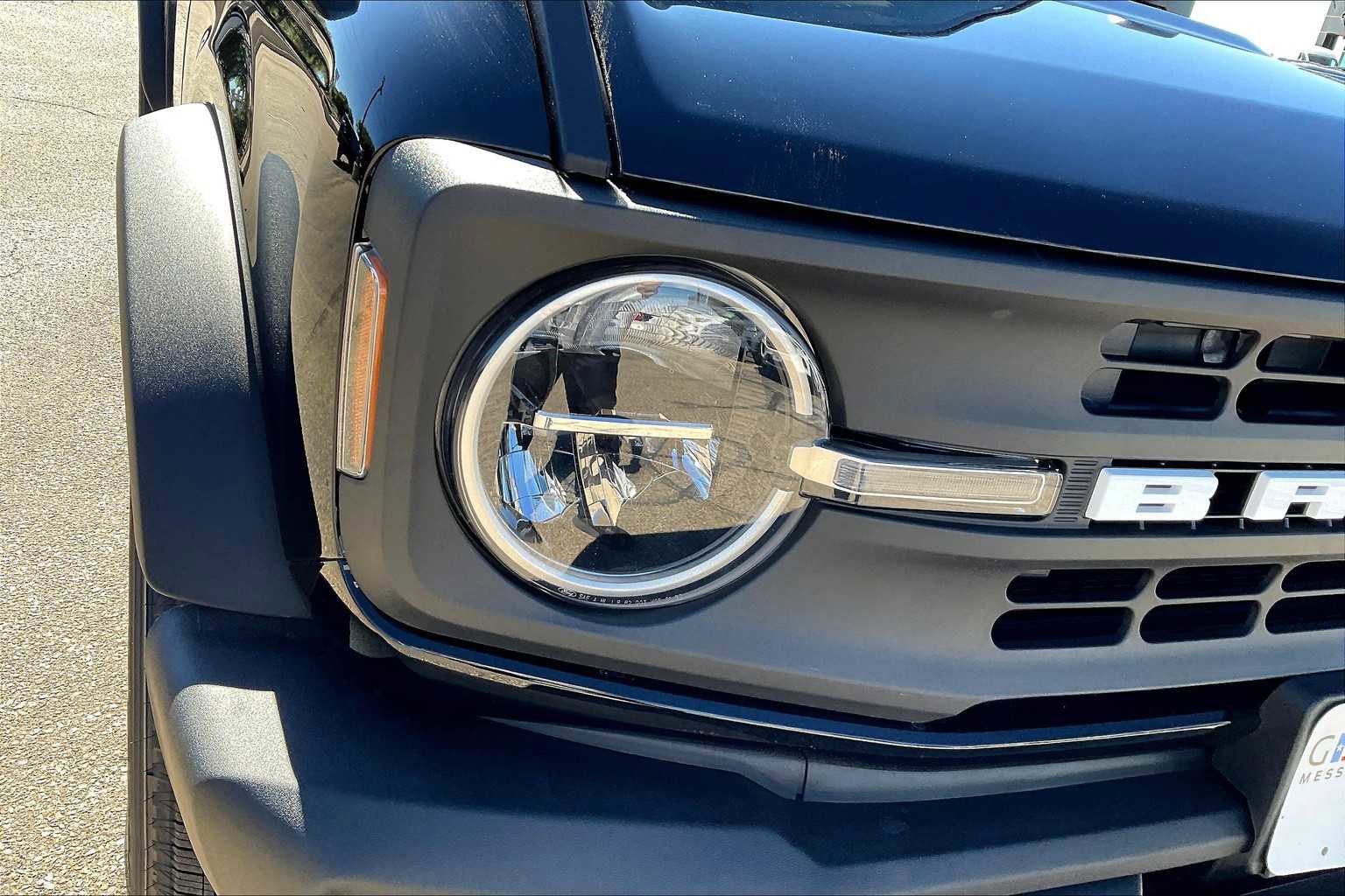 New 2025 Ford Bronco Base image 13