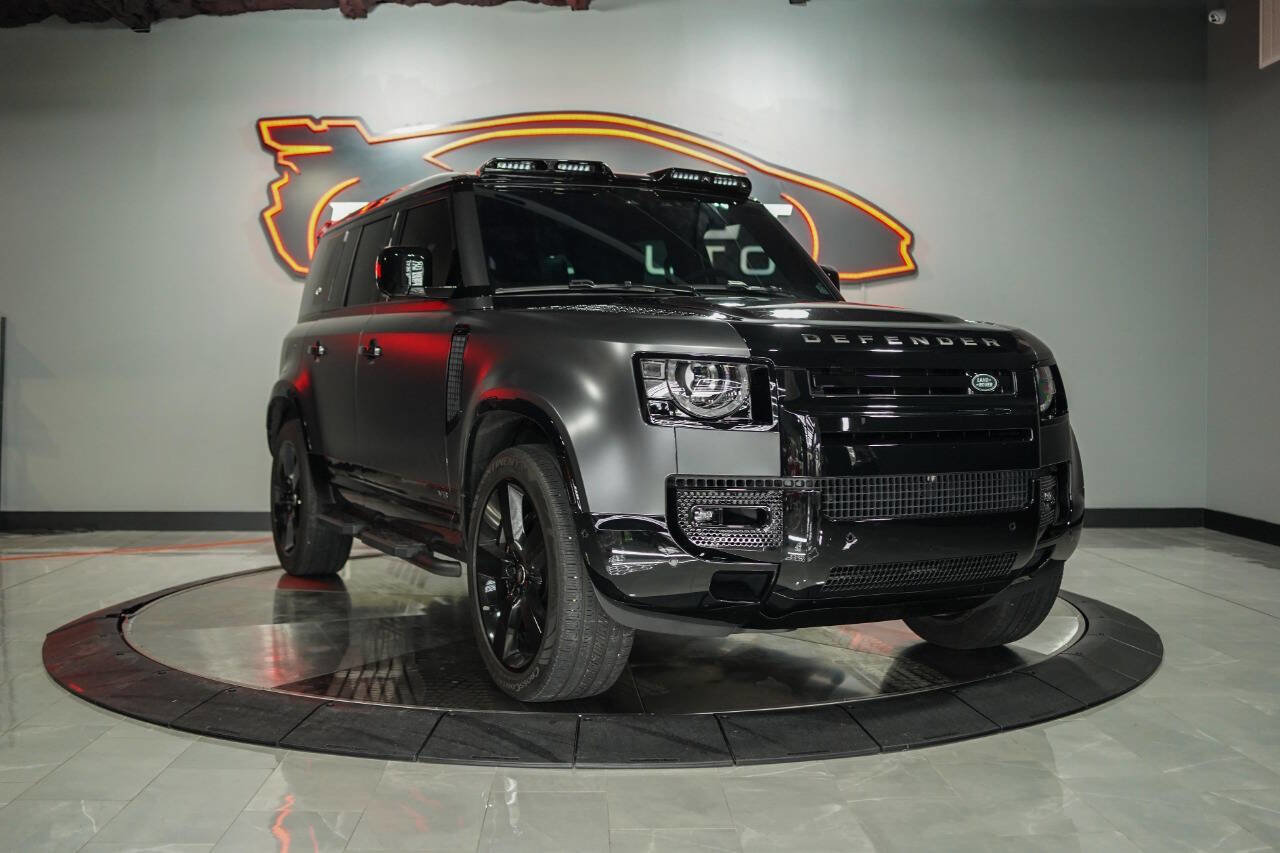 Used 2024 Land Rover Defender 110 Carpathian Edition AWD/4WD image 5