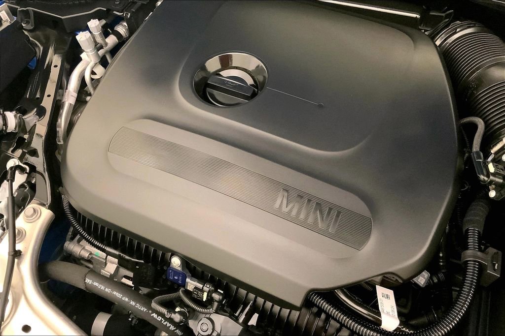 Certified 2025 MINI Cooper S image 31