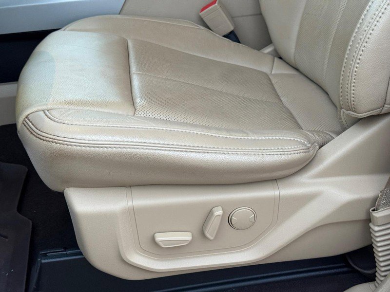 Used 2019 Ford F150 Lariat image 27