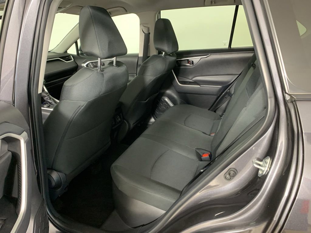 Used 2024 Toyota RAV4 LE image 31