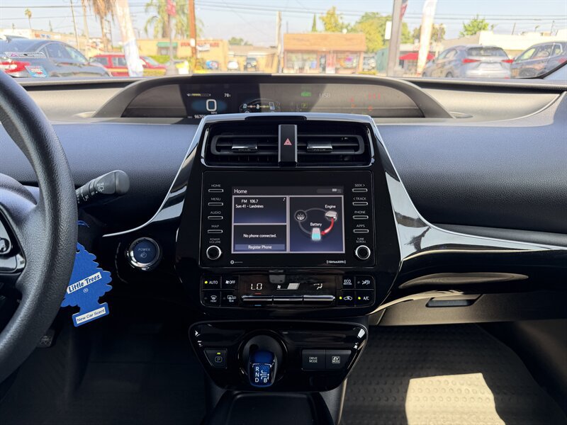 Used 2022 Toyota Prius LE FWD image 14