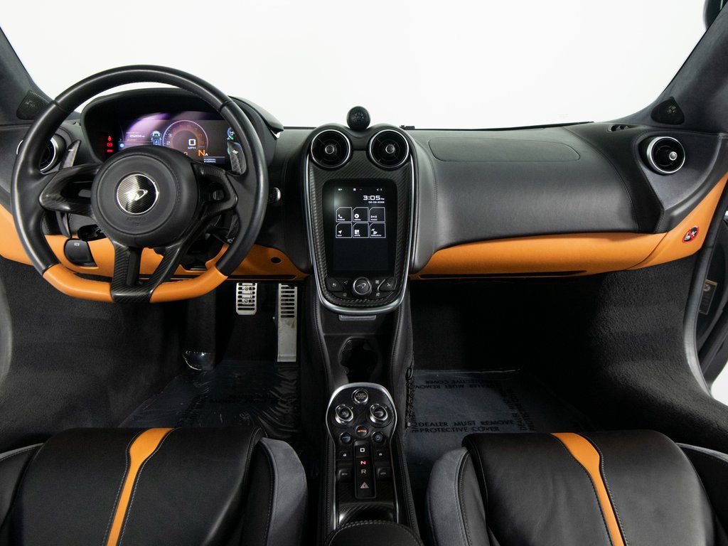 Used 2017 McLaren 570S Coupe image 30