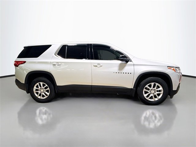 Used 2021 Chevrolet Traverse LS w/ LPO, Blackout Package image 6