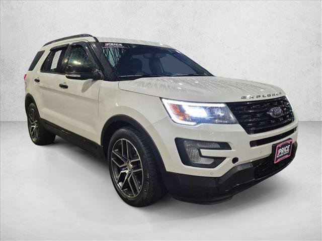 Used 2016 Ford Explorer Sport w/ Equipment Group 401A AWD/4WD image 3