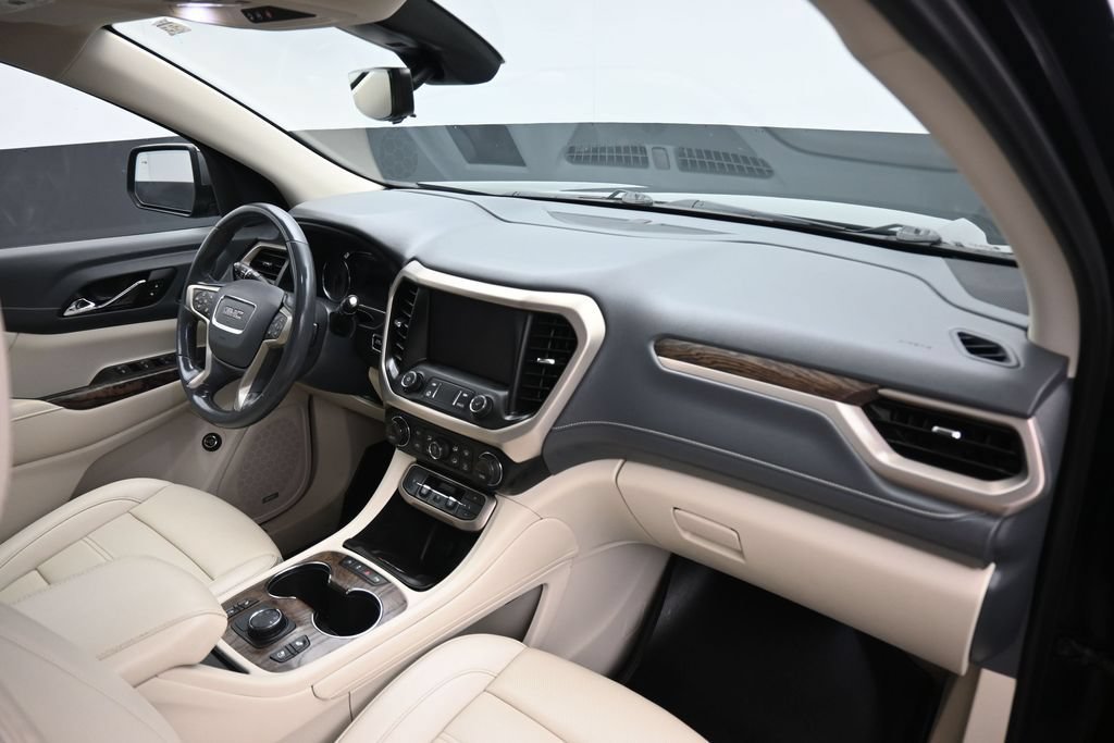 Used 2021 GMC Acadia Denali w/ Denali Ultimate Package AWD/4WD image 64