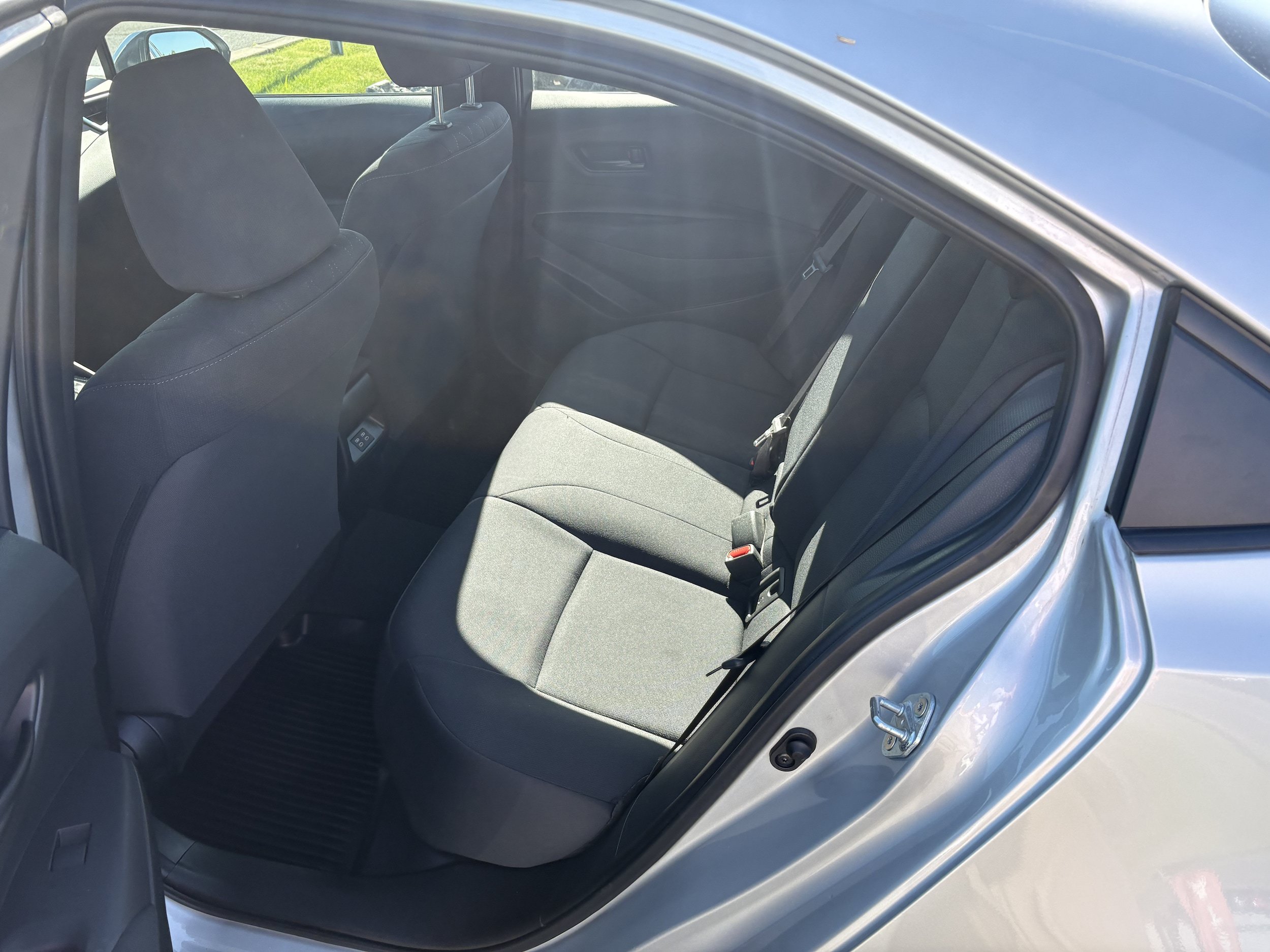 Used 2024 Toyota Corolla LE FWD image 7