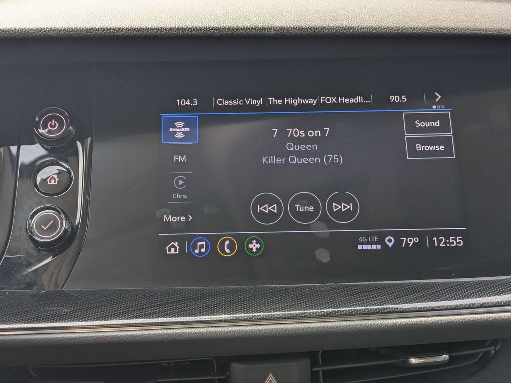 Used 2022 Buick Envision Preferred w/ Sport Touring Package image 13