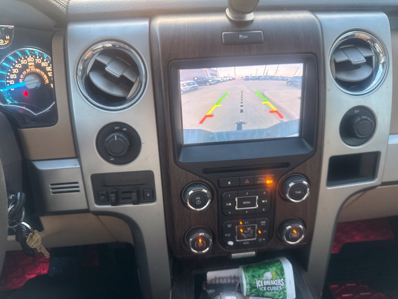 Used 2014 Ford F150 Lariat w/ Equipment Group 501A Mid RWD image 12