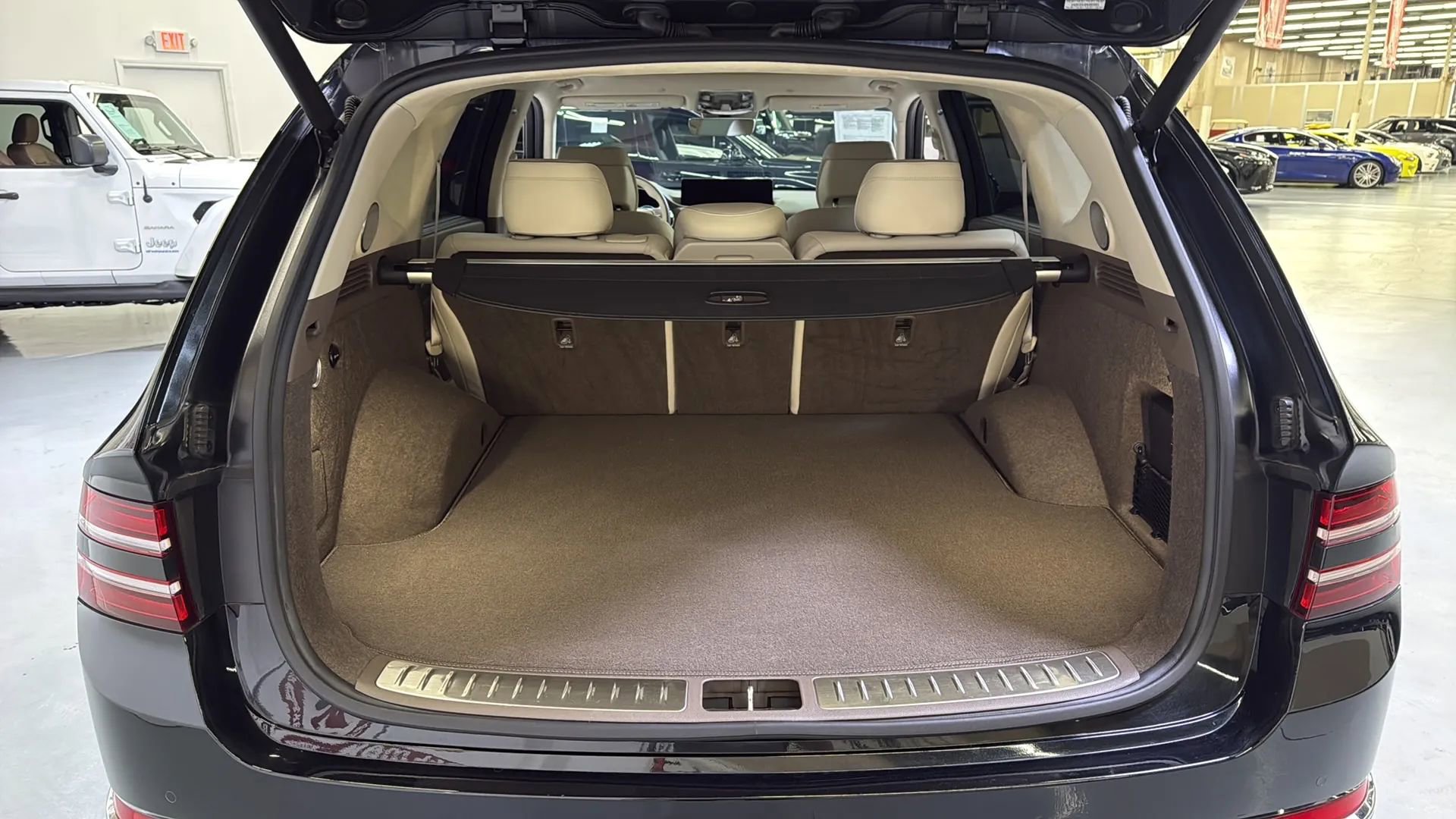 Used 2022 Genesis GV80 3.5T w/ Prestige Package 07 image 27