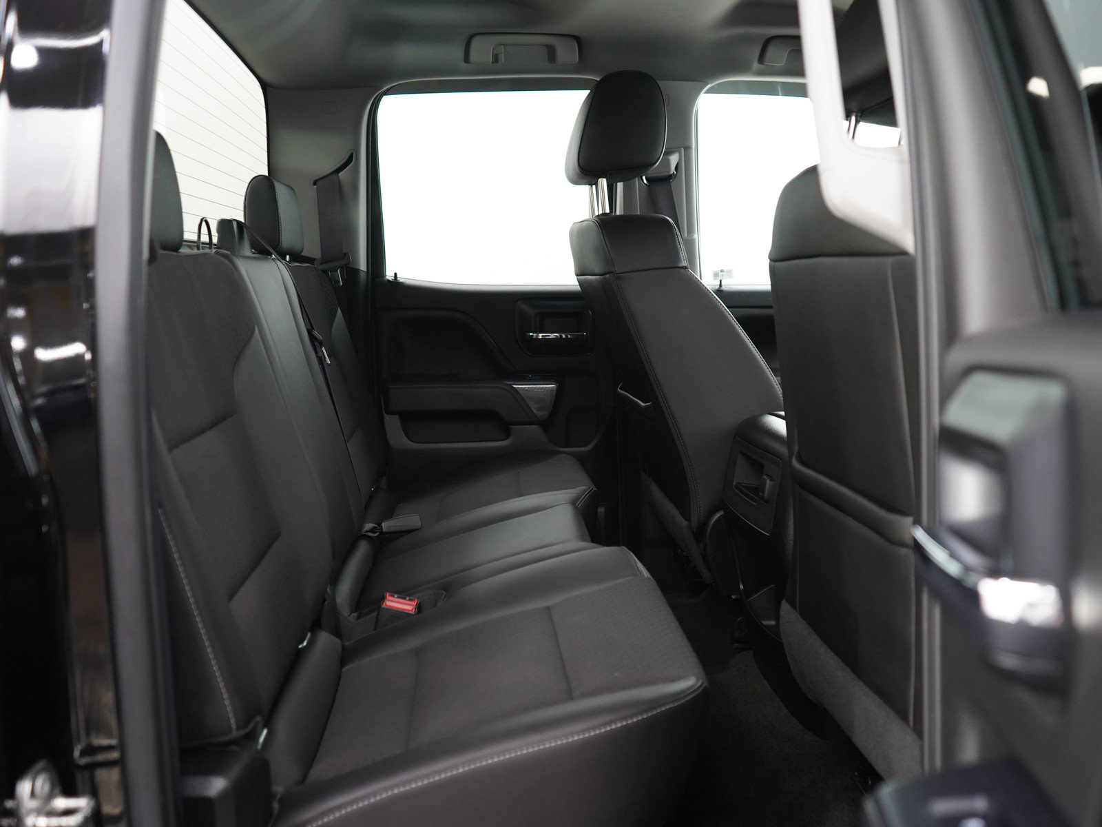 Used 2016 GMC Sierra 1500 SLE w/ All-Terrain Package AWD/4WD image 12