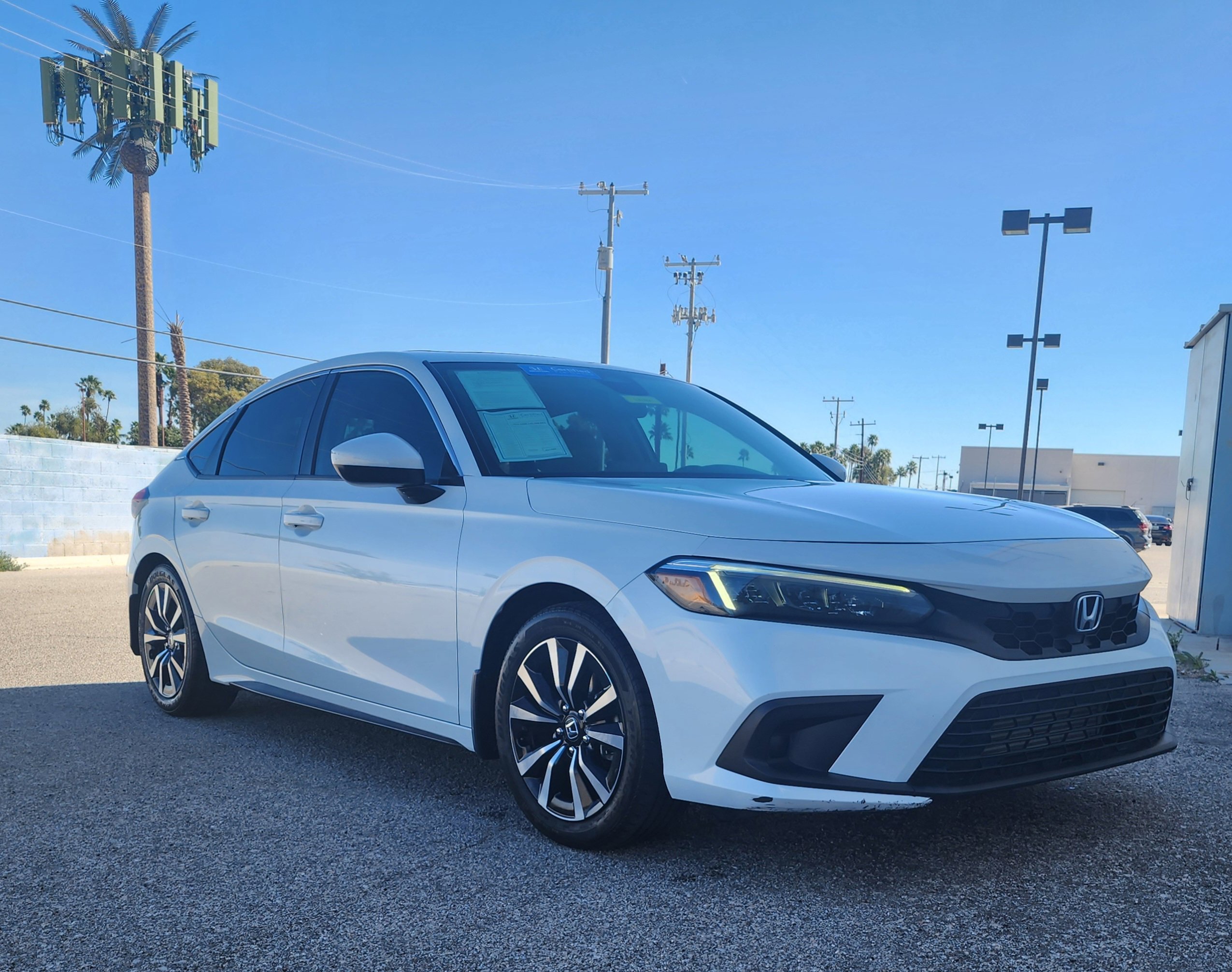 Certified 2022 Honda Civic EX-L image 3