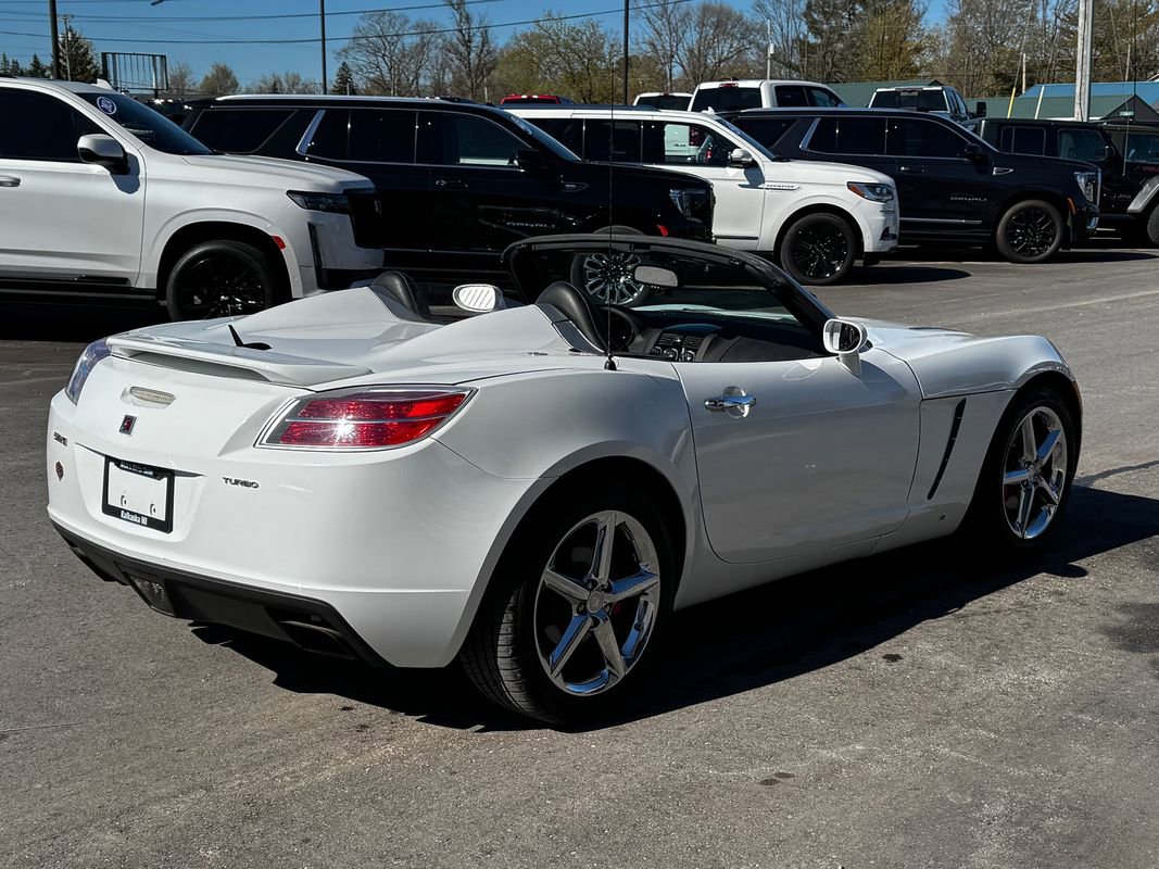 Used 2009 Saturn Sky Red Line RWD image 6