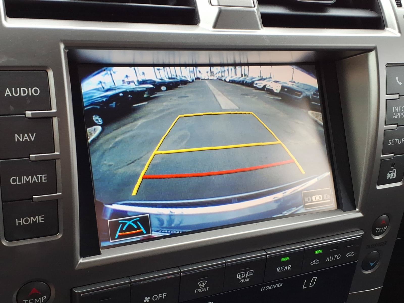 Used 2017 Lexus GX 460 Luxury AWD/4WD image 17
