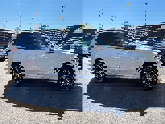 Used 2021 BMW X5 sDrive40i w/ M Sport Package image 24