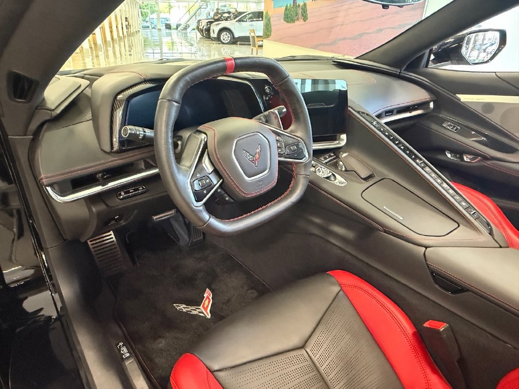 Used 2020 Chevrolet Corvette Stingray Premium Cpe w/ 3LT Preferred Equipment Group RWD image 10
