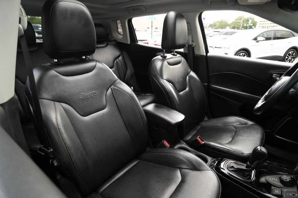 Used 2018 Jeep Compass Limited w/ Navigation Group image 26