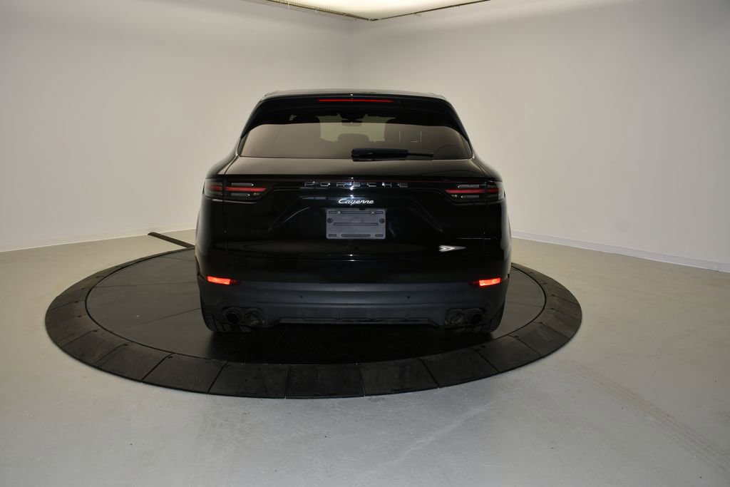 Certified 2023 Porsche Cayenne Platinum Edition AWD/4WD image 6