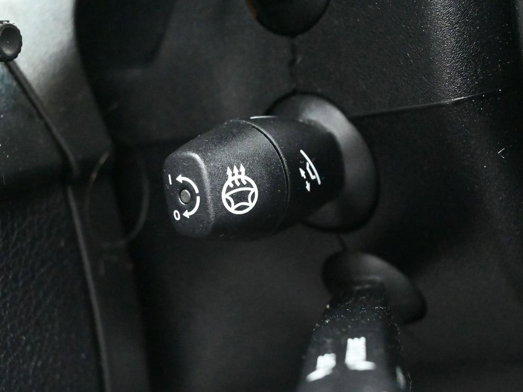 Used 2017 Mercedes-Benz GLS 550 4MATIC image 25