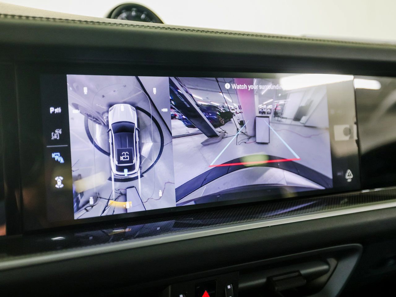 New 2026 Porsche Cayenne Turbo image 18