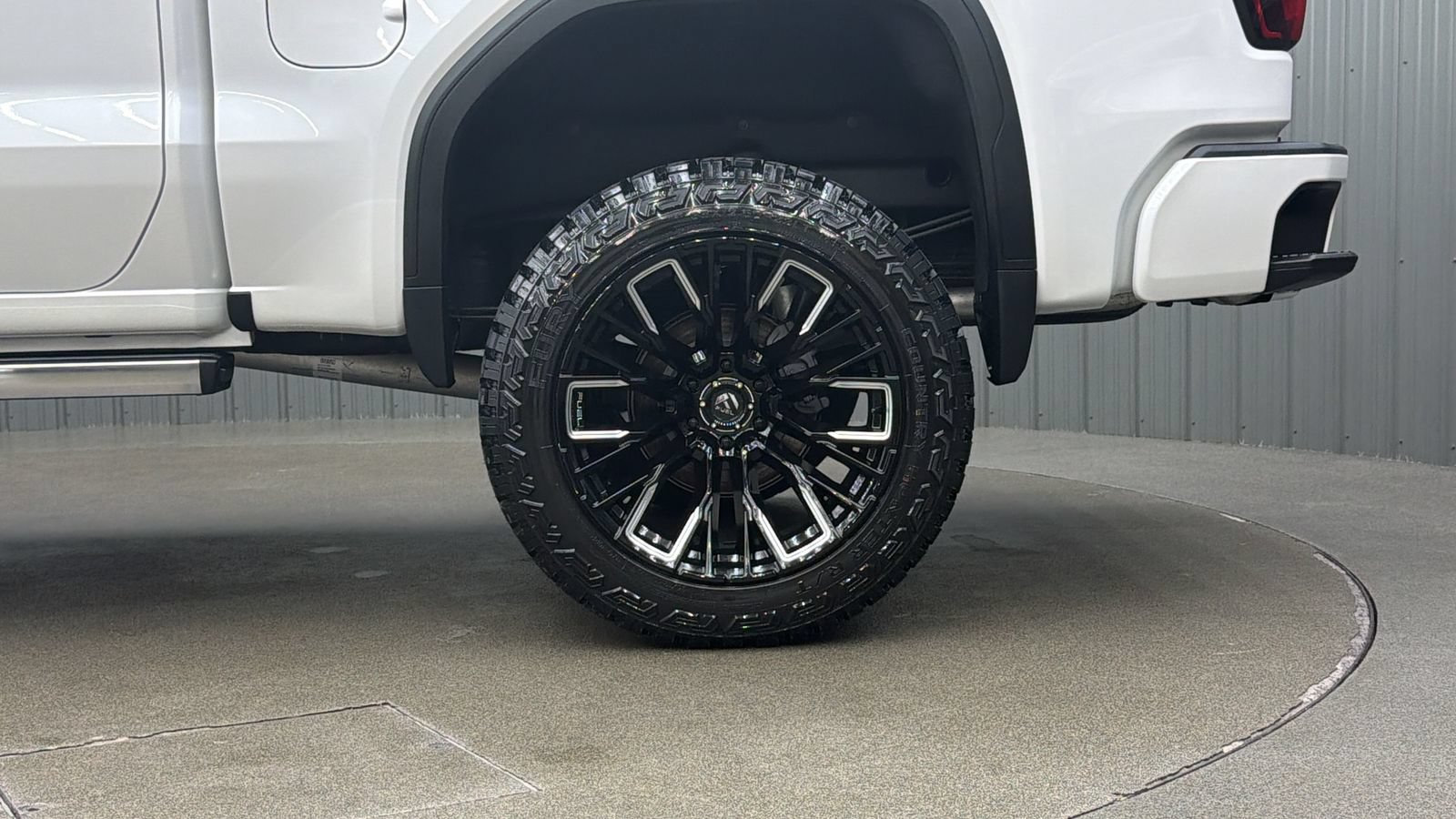 Used 2025 GMC Sierra 1500 Denali Ultimate AWD/4WD image 11