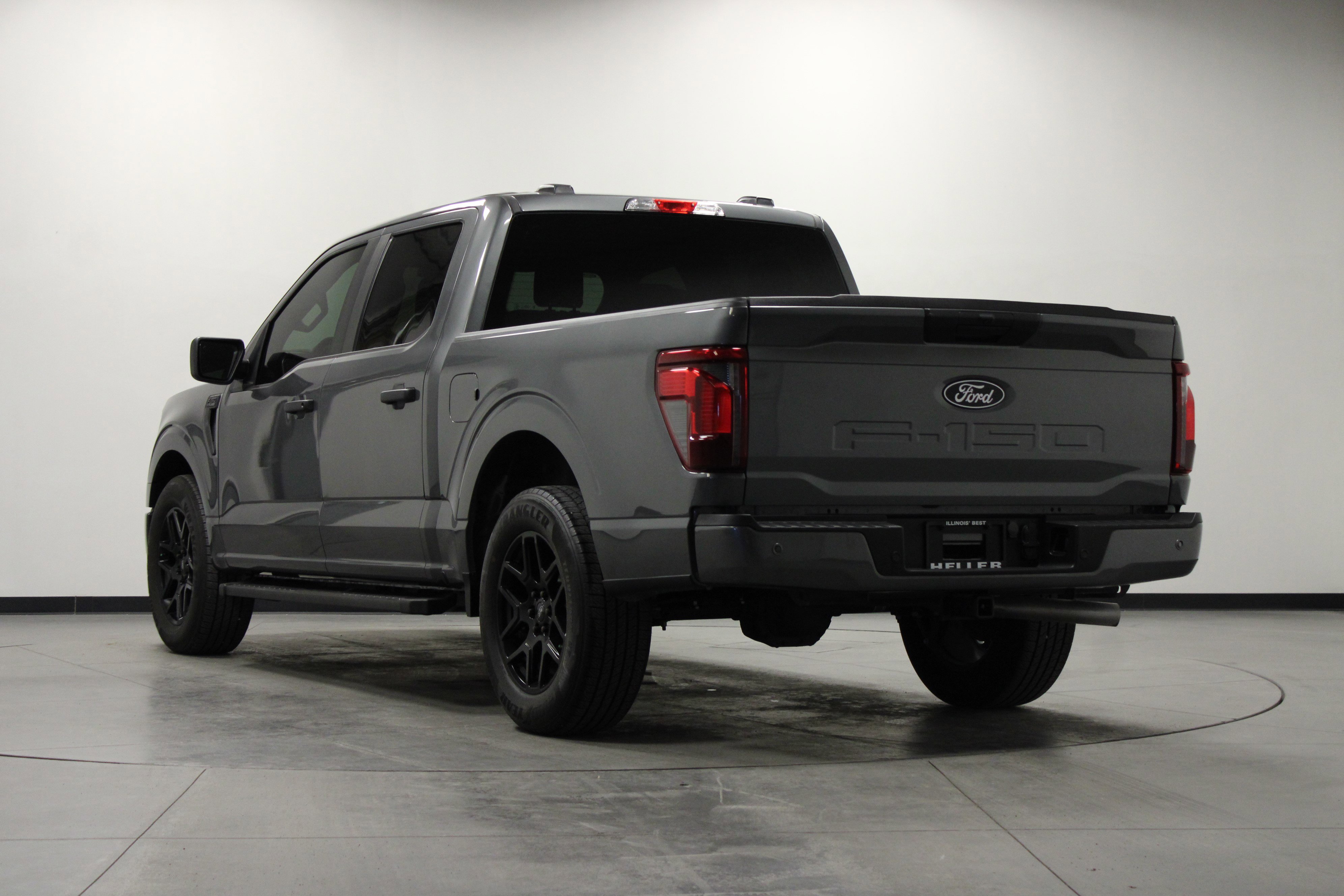 Used 2024 Ford F150 STX w/ STX Black Appearance Package RWD image 6