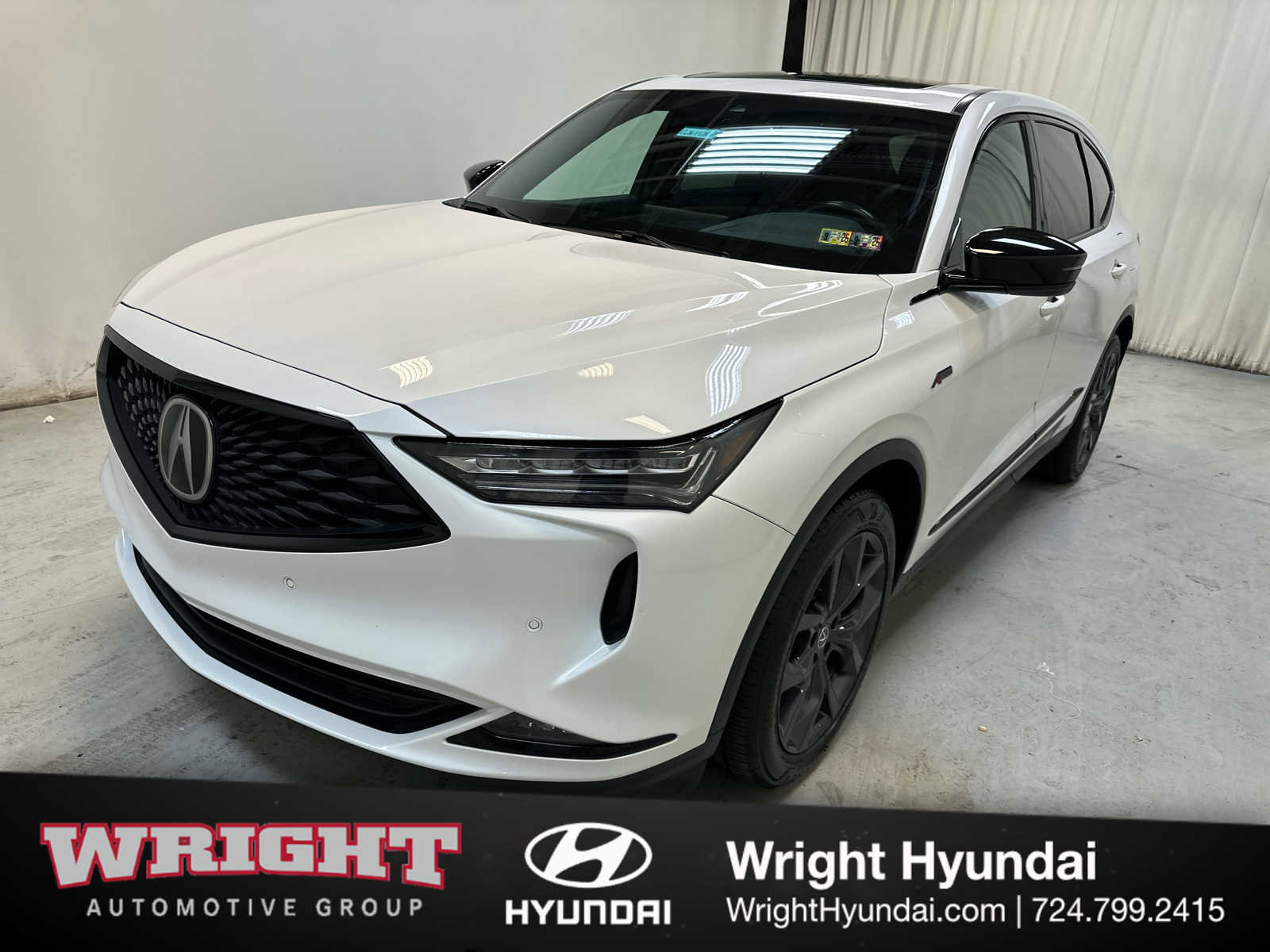 Used 2023 Acura MDX A-Spec image 3