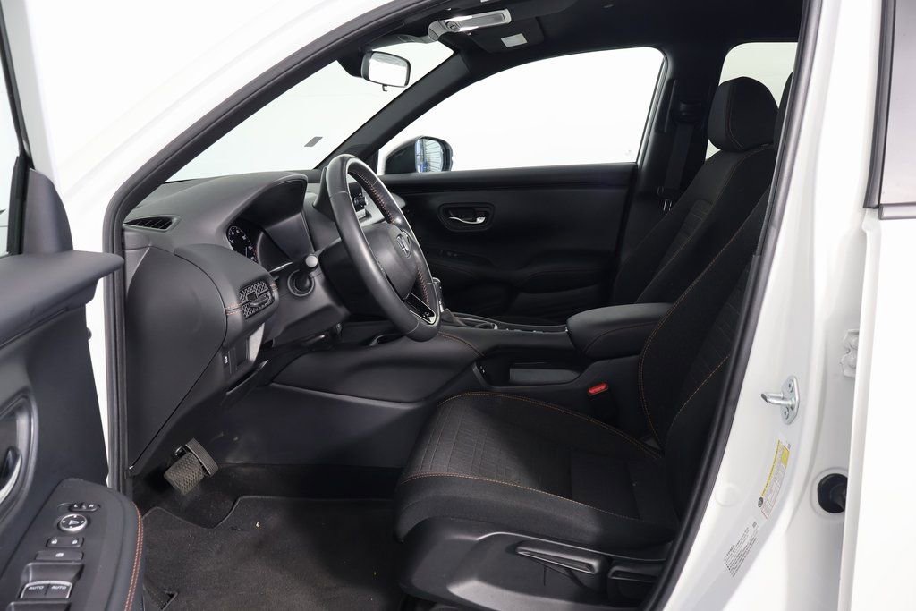 Used 2024 Honda HR-V Sport image 10
