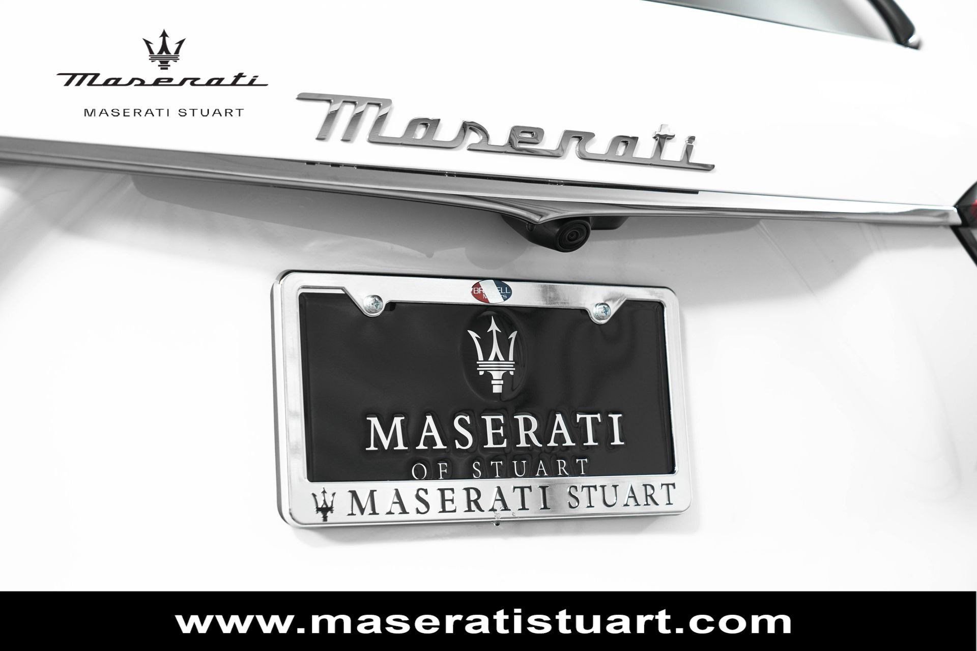 New 2024 Maserati Levante GT Ultima AWD/4WD image 15