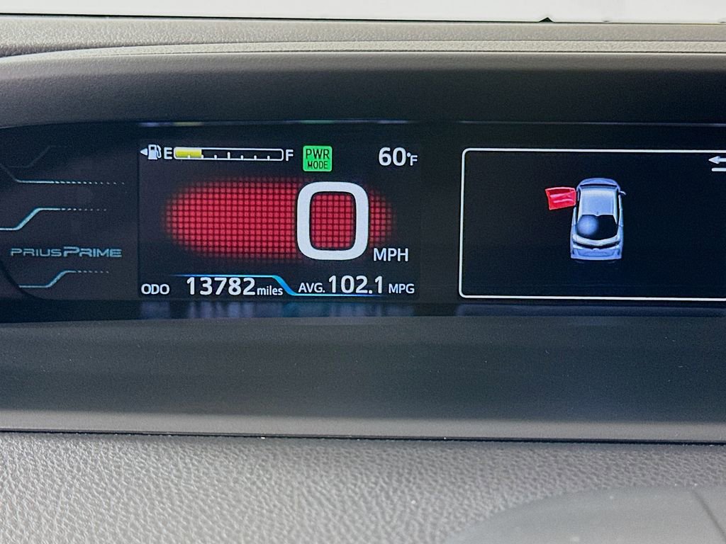 Used 2019 Toyota Prius Prime Premium image 12