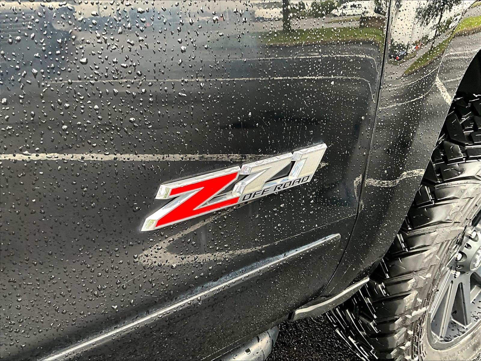 Used 2019 Chevrolet Silverado 1500 LT w/ All Star Edition AWD/4WD image 31