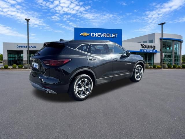 Used 2025 Chevrolet Blazer LT w/ Convenience Package AWD/4WD image 7