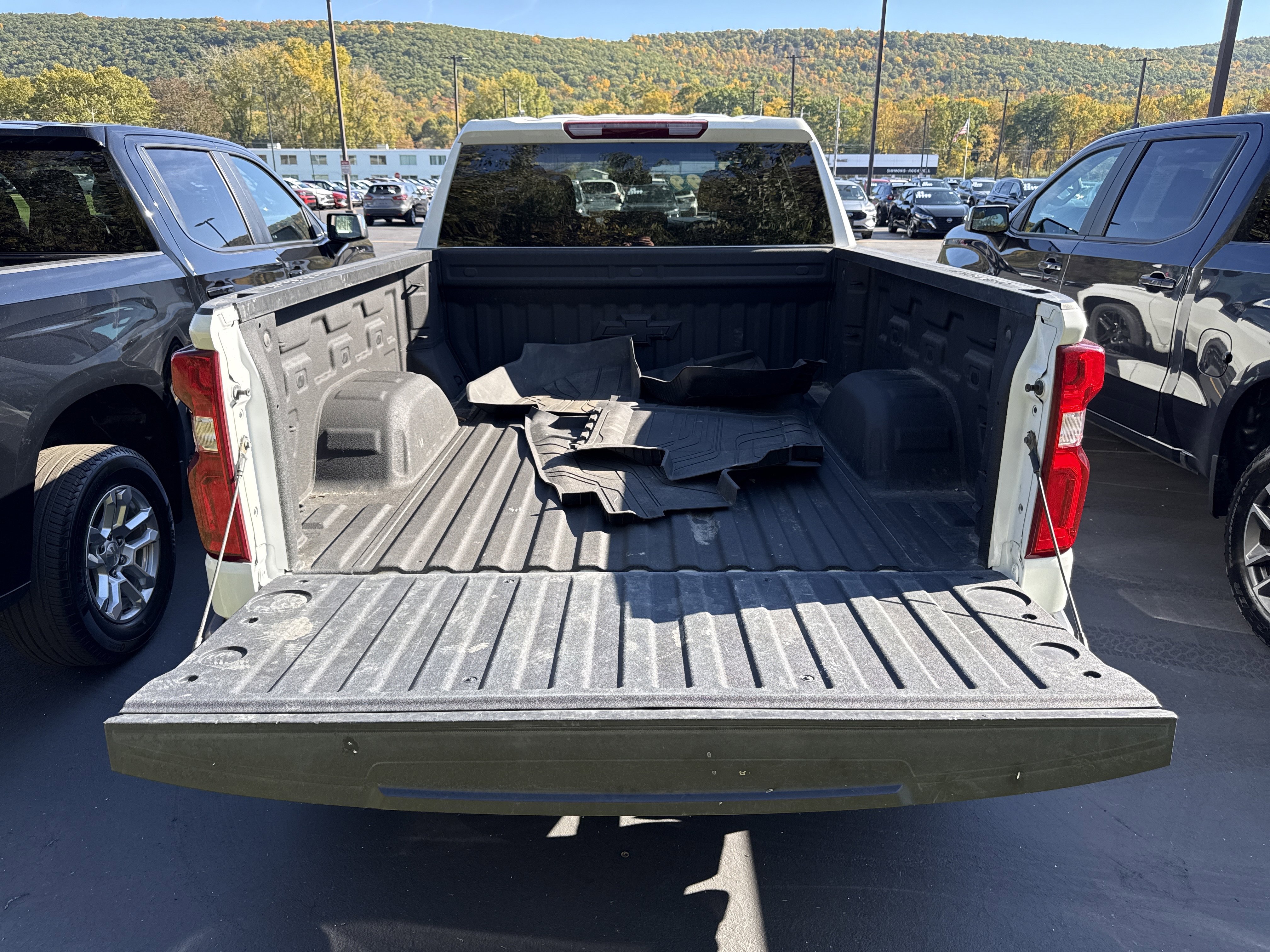 Used 2023 Chevrolet Silverado 1500 RST image 39