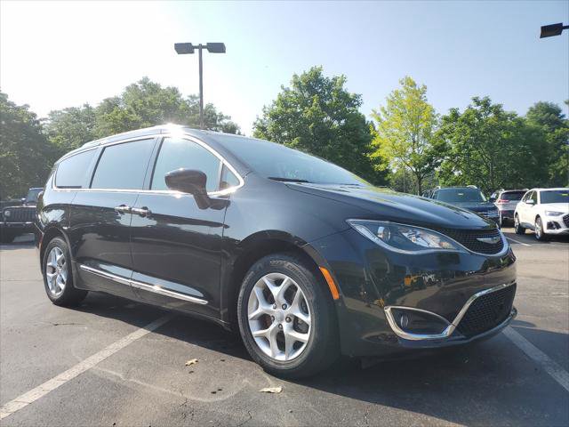 Used 2020 Chrysler Pacifica Touring-L Plus w/ Tire & Wheel Group